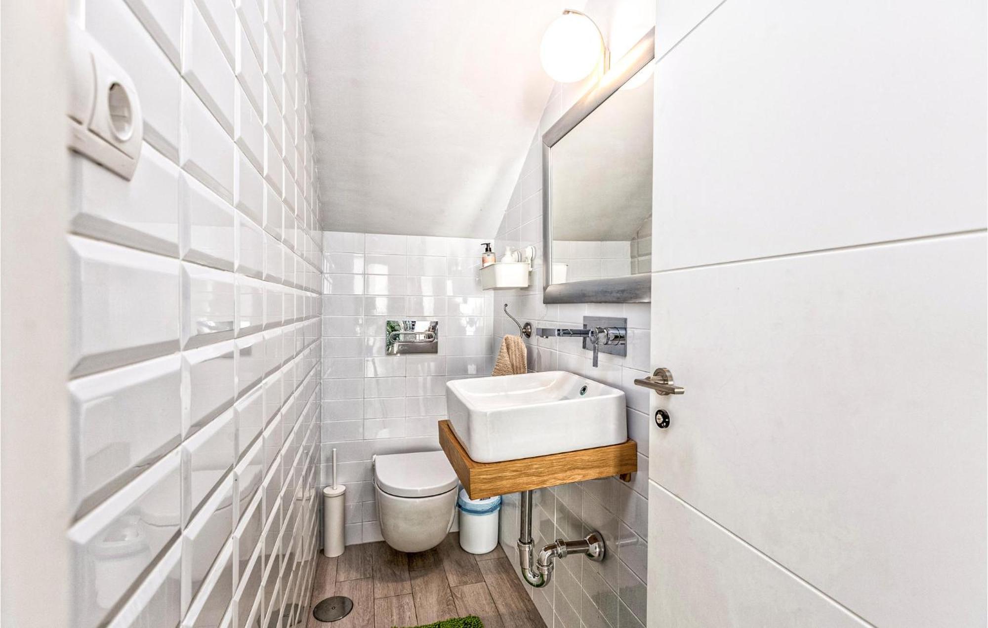 Awesome Home In Cala Del Moral With Kitchen La Cala Del Moral Luaran gambar