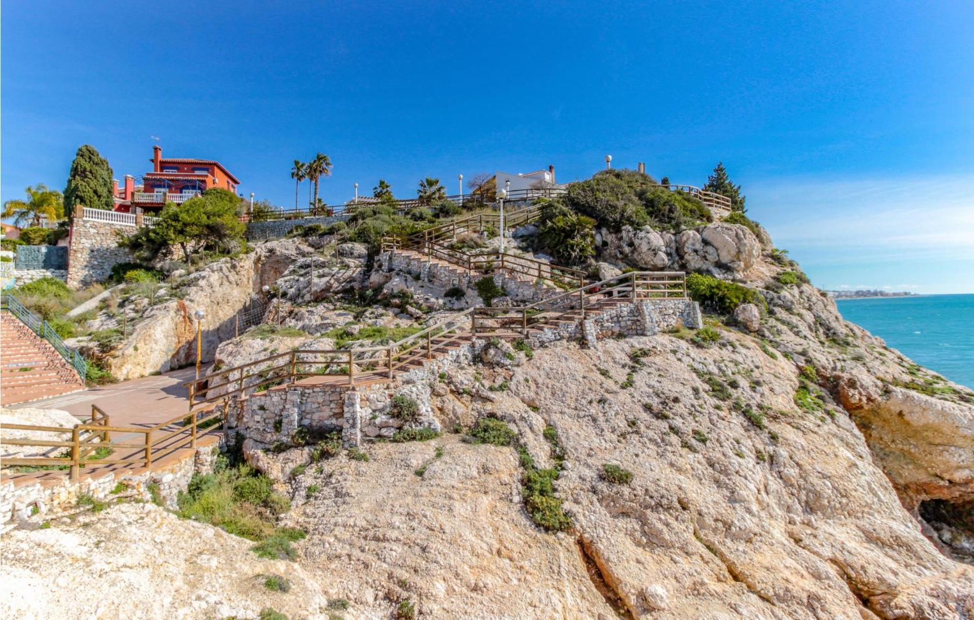 Awesome Home In Cala Del Moral With Kitchen La Cala Del Moral Luaran gambar